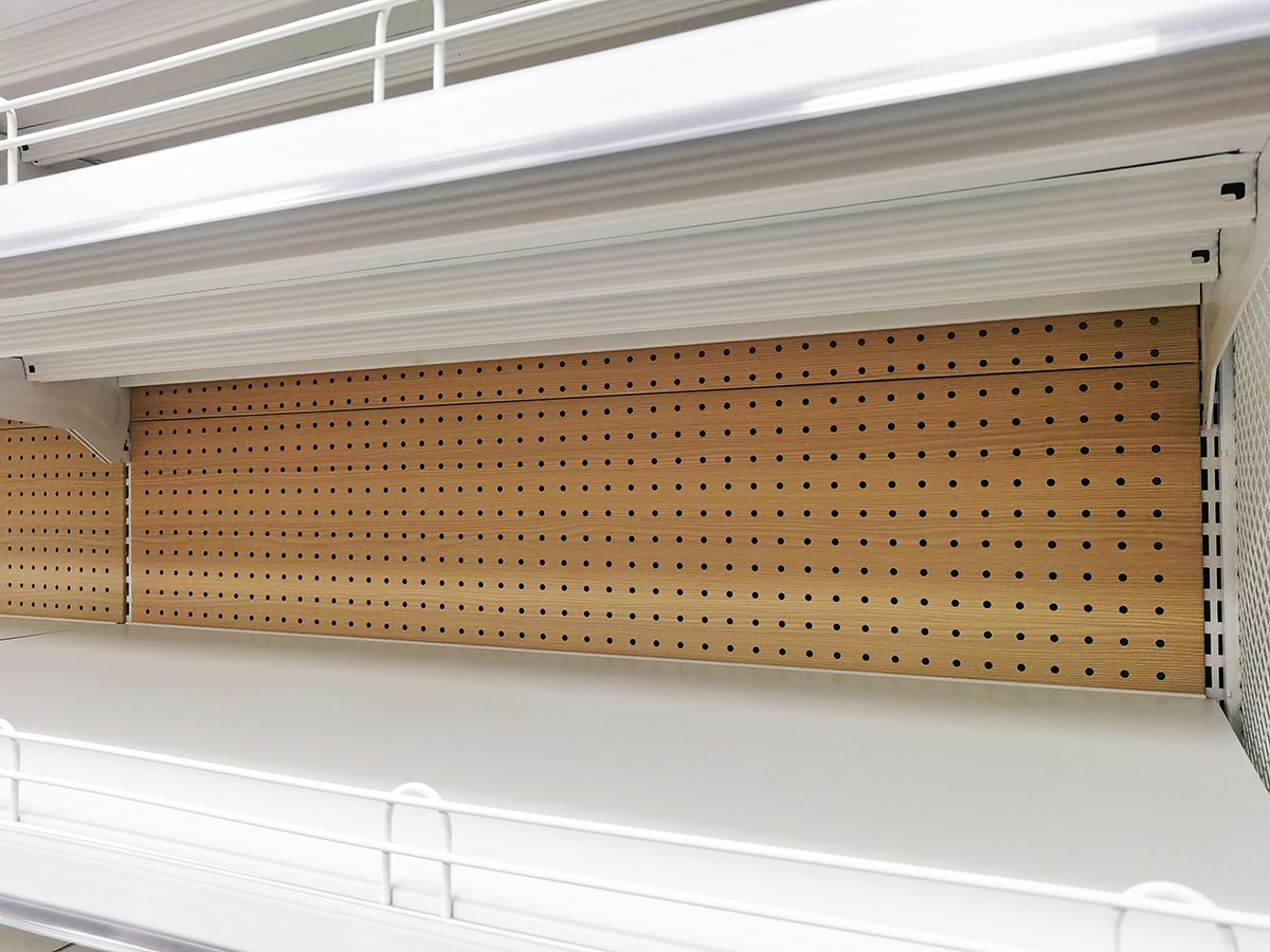 How Can Clothing Display Rack Improve Store Presentation
